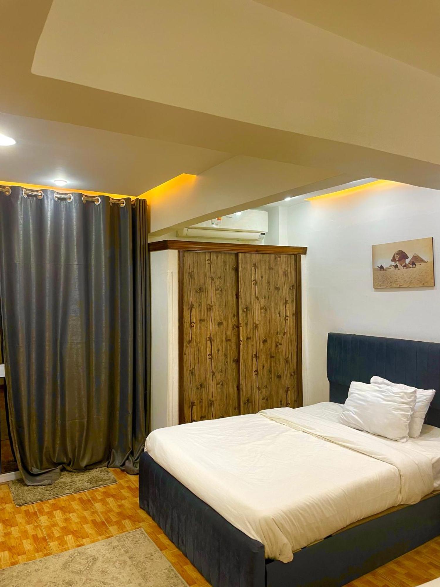 Kafret el-Gabal Cheops Pyramids Inn מראה חיצוני תמונה