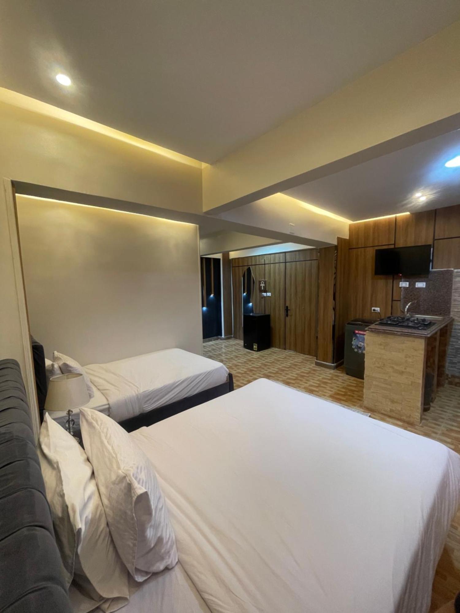 Kafret el-Gabal Cheops Pyramids Inn מראה חיצוני תמונה